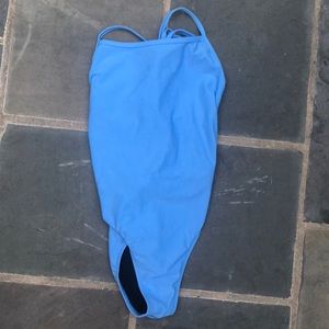 Jolyn Bodhi tie-back onesie